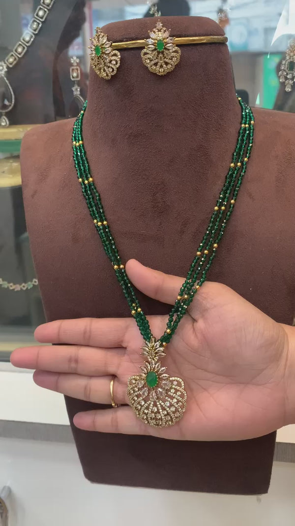 Emerald Green Beaded Necklace with Designer Pendant Set